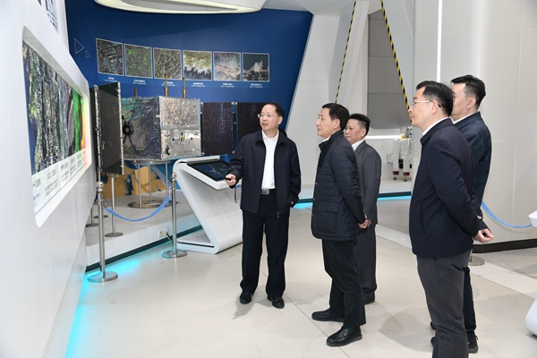彭華崗、國資、央企、國資委、秘書長、企業改革